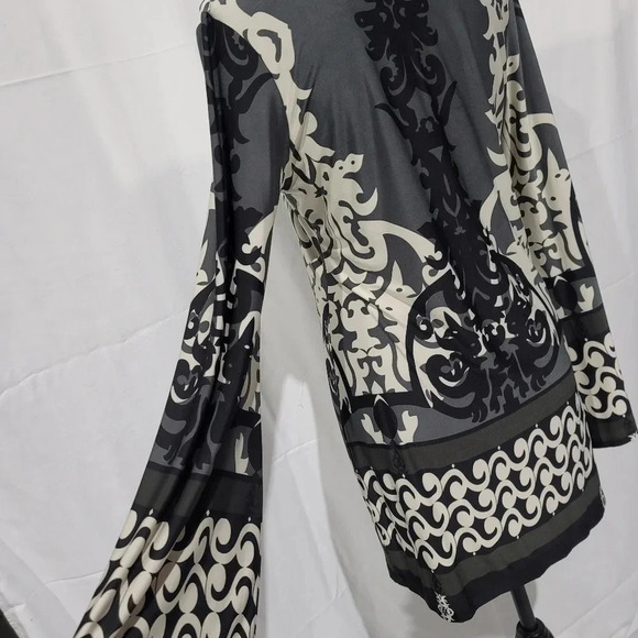 OLIAN Women's Gray Multi Monique Printed Maternity Tunic Q361601 Sz Large - Picture 6 of 9